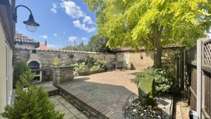 Photo 15- click for photo gallery